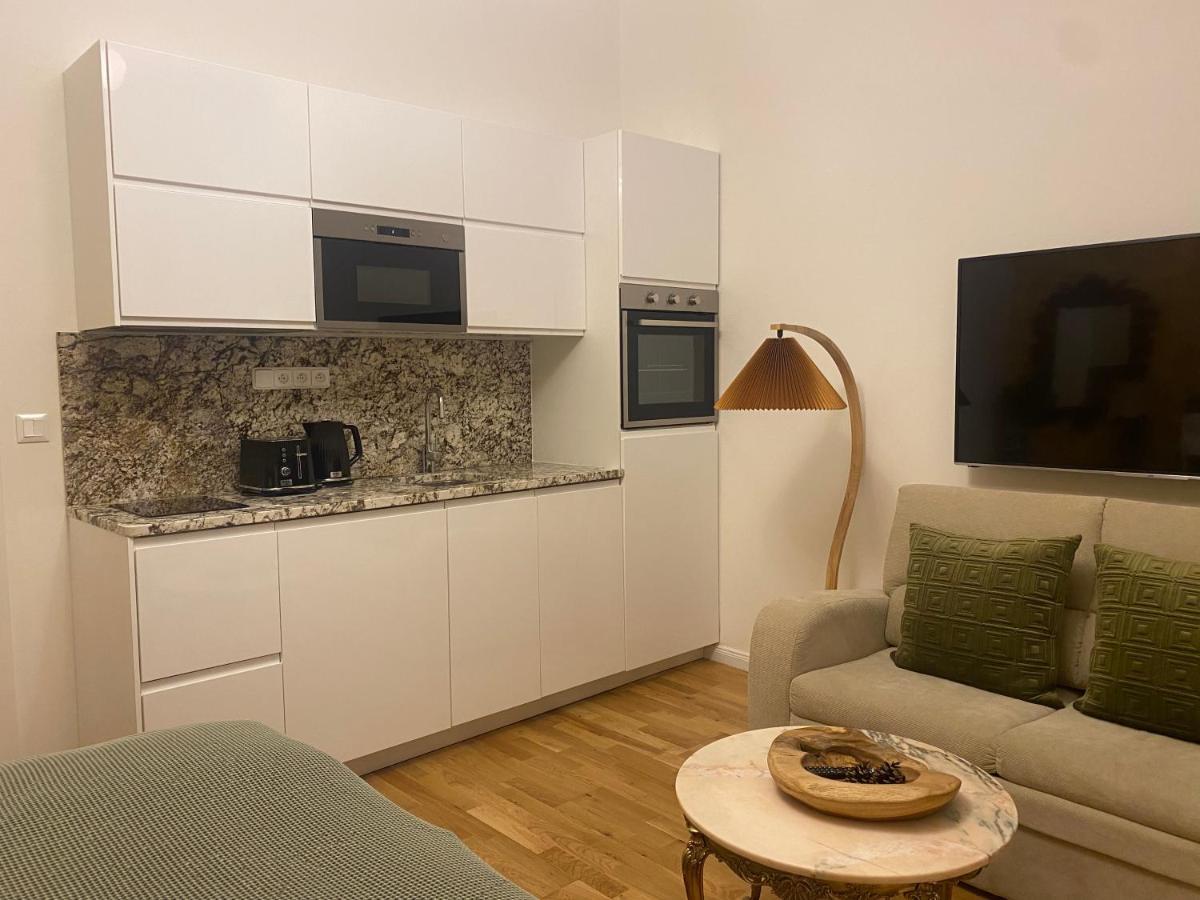 Apartment Nana Flat Prag